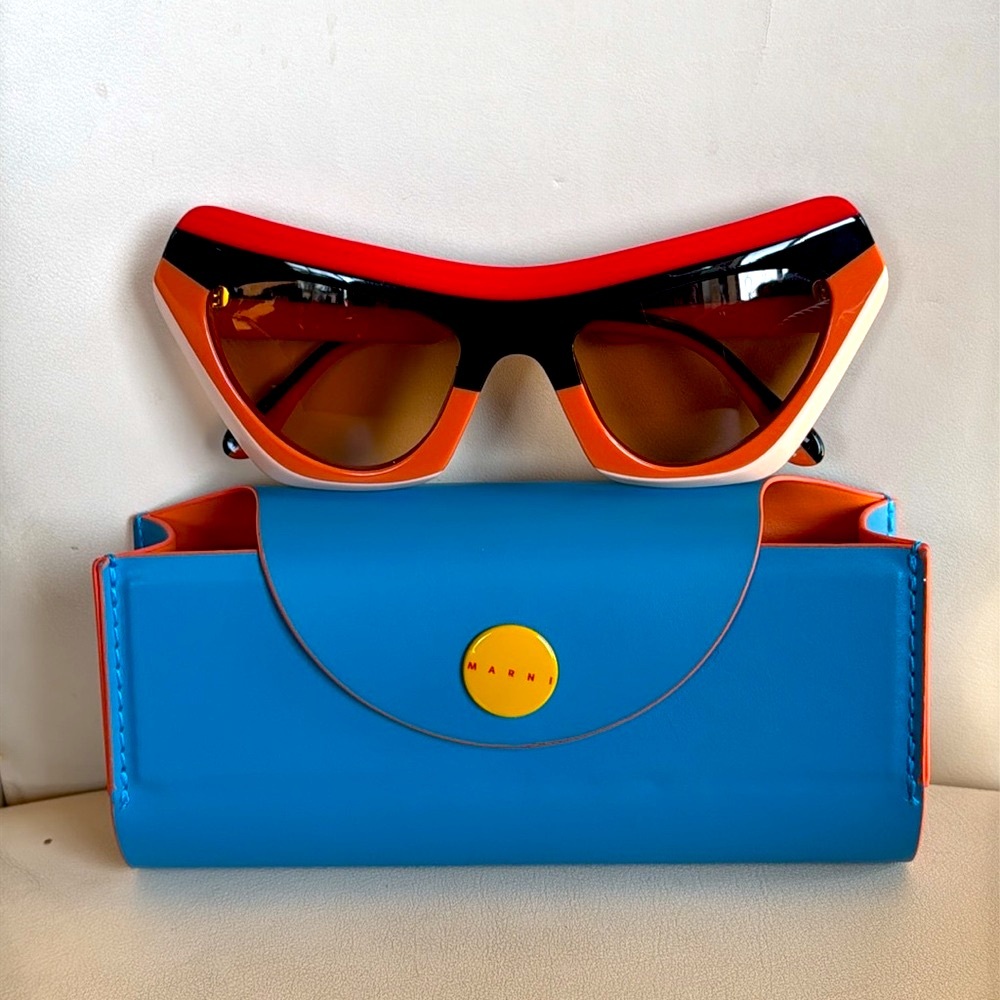 MARNI Devil’s Pool Orange Striped Sunglasses. Worn Once! W/Case. RT $ 420.